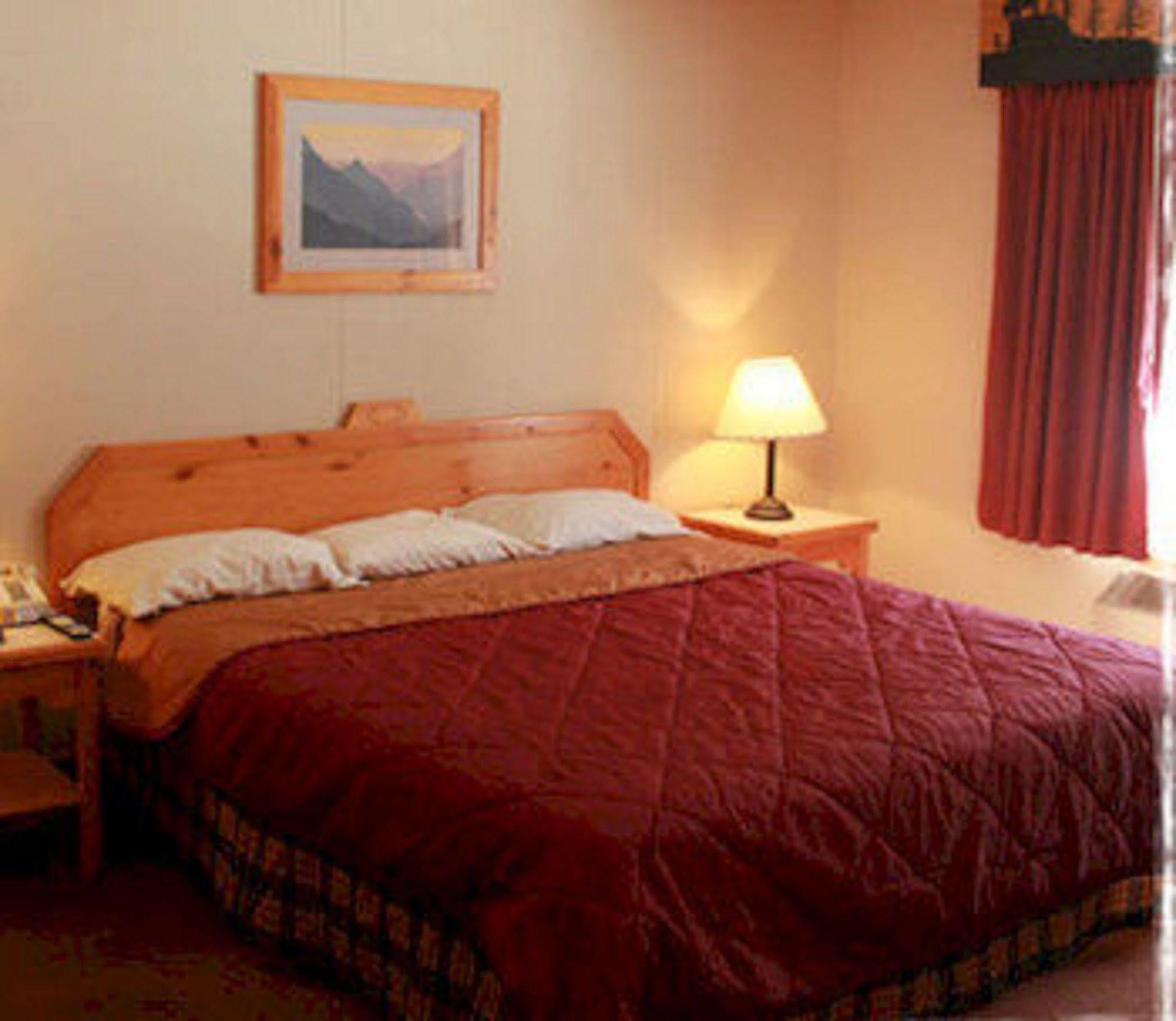 Lodge At Palmer Gulch Hill City Extérieur photo