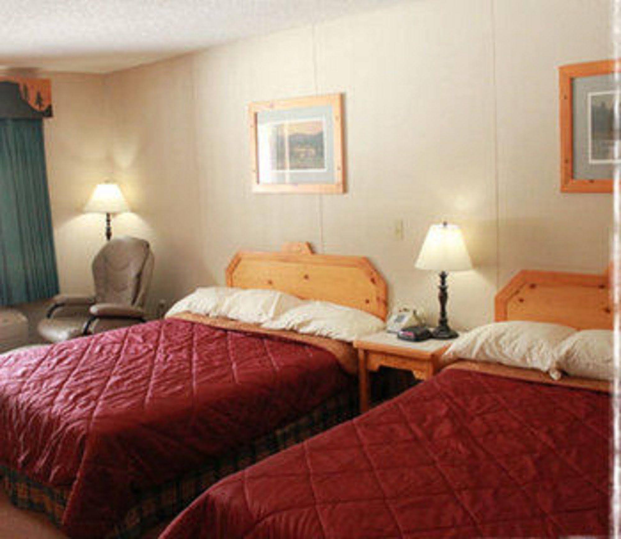 Lodge At Palmer Gulch Hill City Extérieur photo