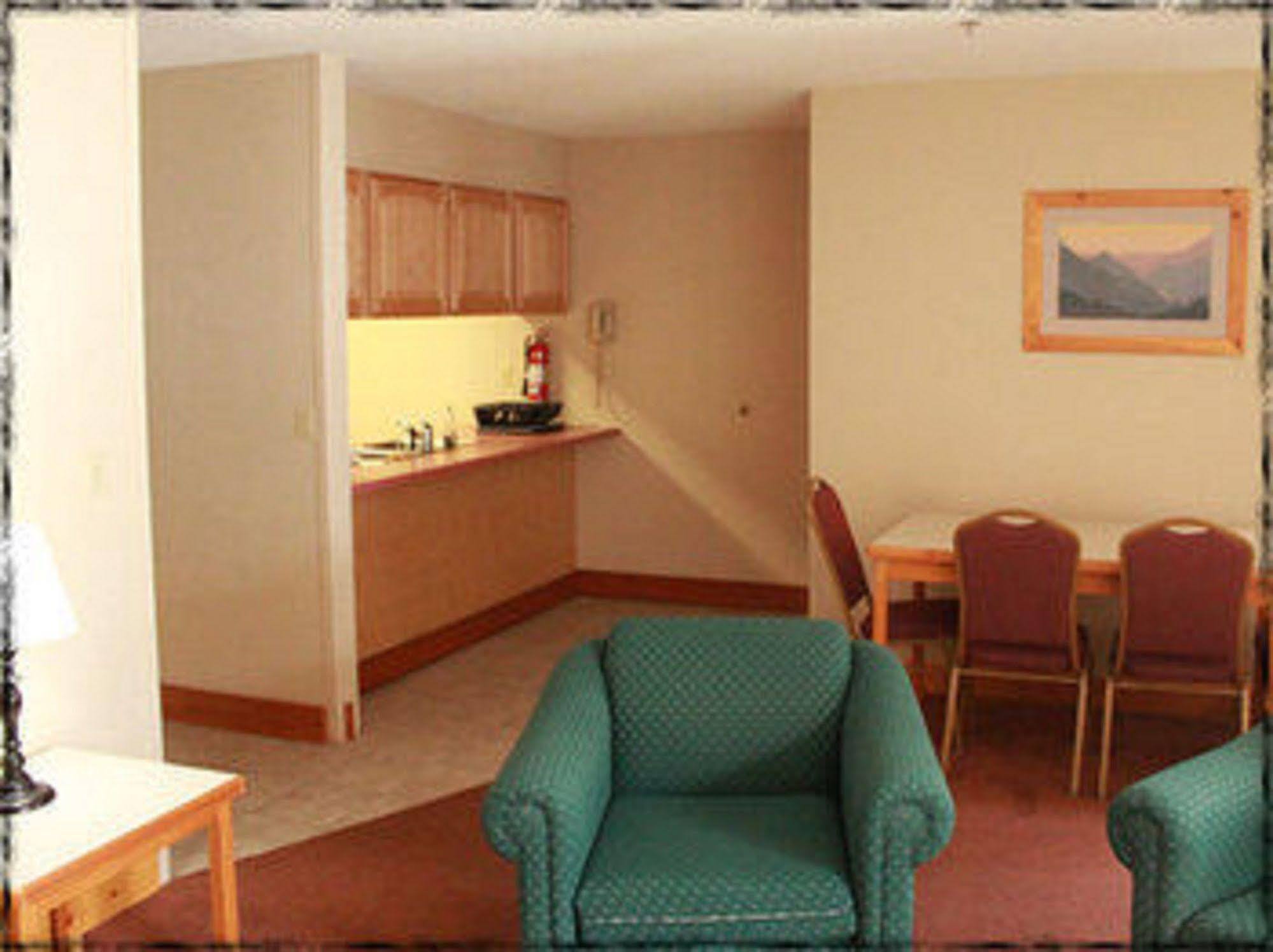 Lodge At Palmer Gulch Hill City Extérieur photo